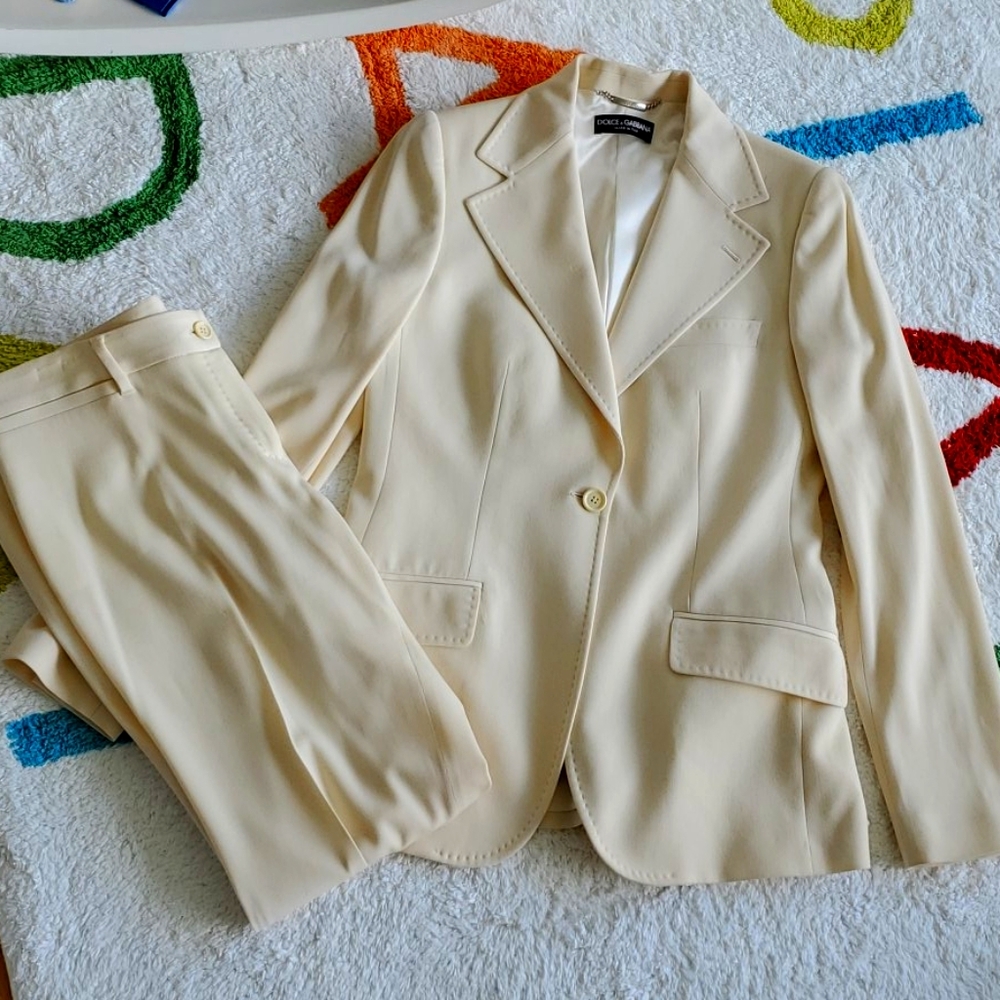 Dolce & Gabbana blazer set